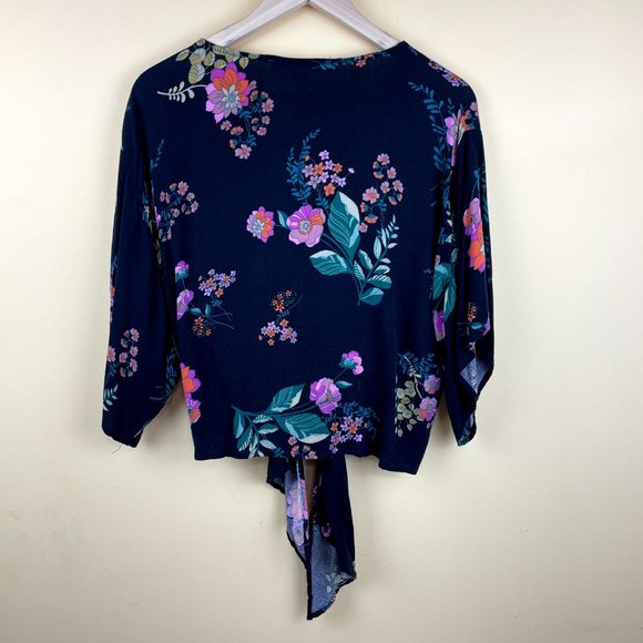 Lovestitch Floral Crop Button down Top S - Picture 10 of 10